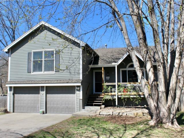 5712 NW Creekview Drive, Parkville, MO 64152 | MLS#2480268