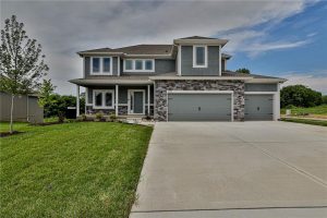 10302-N-Winchester-Avenue-mls-2485868-image-1