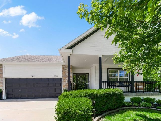 3901 NW Old Stagecoach Road, Kansas City, MO 64154 | MLS#2487274