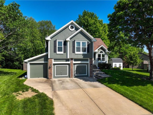 6515 NW SIOUX Drive, Parkville, MO 64152 | MLS#2483512