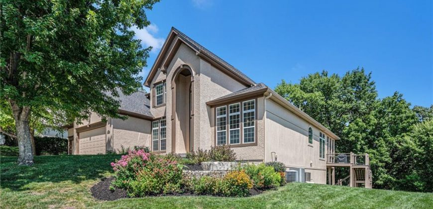 6055  Vardon Drive, Parkville, MO 64152 | MLS#2497713