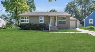 5439 N Indiana Avenue, Kansas City, MO 64119 | MLS#2507425