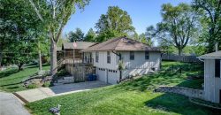 360 NW North Shore Drive, Lake Waukomis, MO 64151 | MLS#2508803