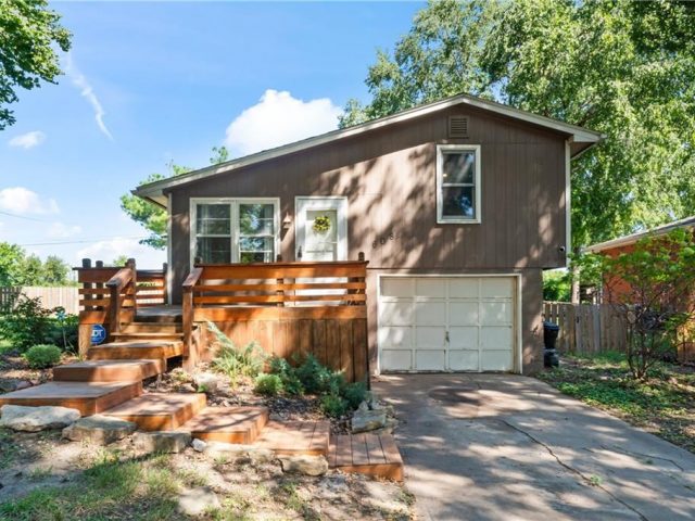 608 NW 88TH Terrace, Kansas City, MO 64155 | MLS#2508946