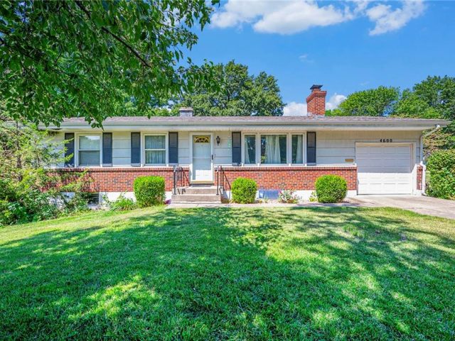 4600 NE Chouteau Drive, Kansas City, MO 64117 | MLS#2507348