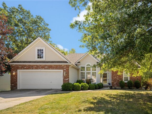 13325  Timber Park Drive, Platte City, MO 64079 | MLS#2506270