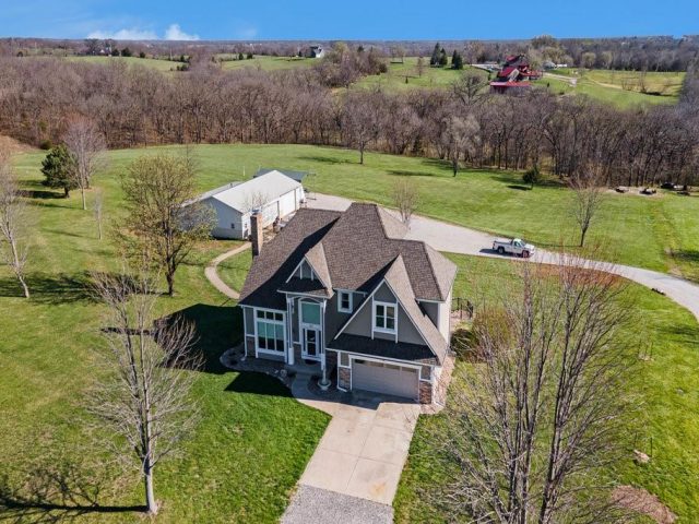 107  Raintree Lane, Smithville, MO 64089 | MLS#2481497