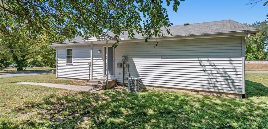 228 S Main Street, Liberty, MO 64068 | MLS#2503233