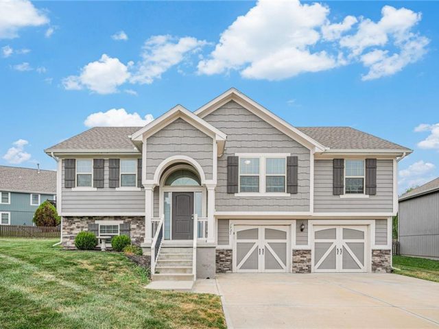 1521  Northpoint Avenue, Liberty, MO 64068 | MLS#2503674