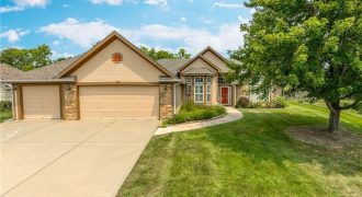 13955  Cole Crossing Court, Platte City, MO 64079 | MLS#2502901