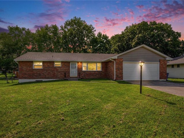 7508 N HIGHLAND Avenue, Kansas City, MO 64118 | MLS#2505252