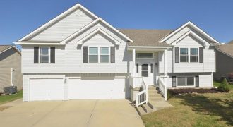 12905  Ridgeview Drive, Platte City, MO 64079 | MLS#2497566