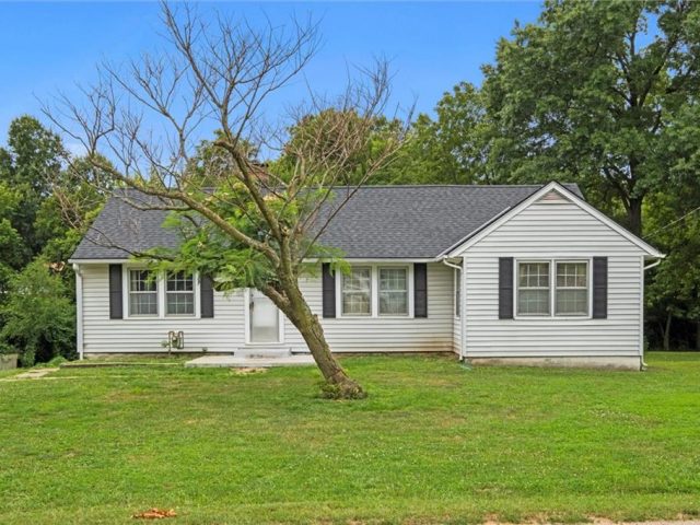 6806 N Brookside Road, Pleasant Valley, MO 64068 | MLS#2497965