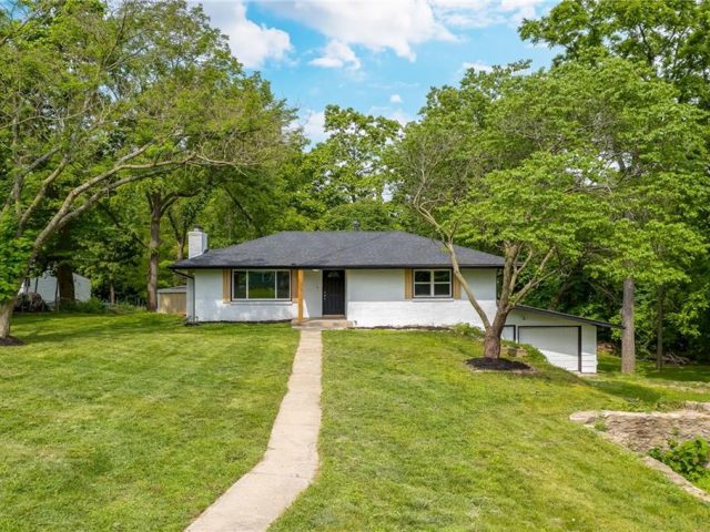 5502 N Poe Street, Kansas City, MO 64119 | MLS#2508124