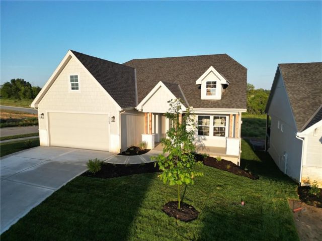 2164  Black Walnut Drive, Liberty, MO 64068 | MLS#2426497