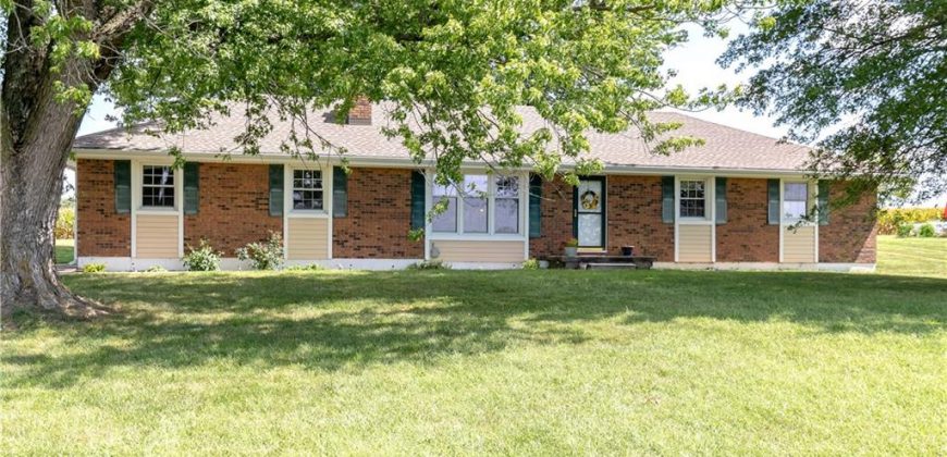 23415  Highway EE , Dearborn, MO 64439 | MLS#2508788