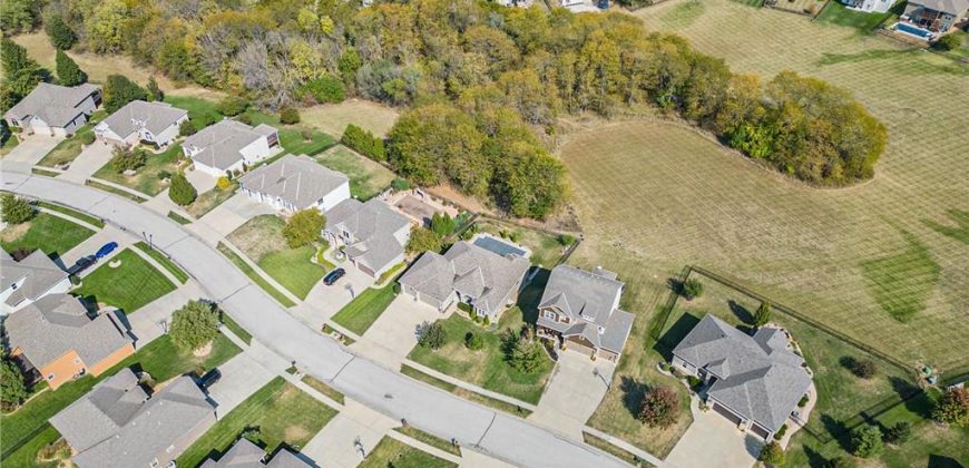 700  Indian Trail Court, Smithville, MO 64089 | MLS#2514709