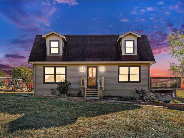 2001  Brook Drive, Smithville, MO 64089 | MLS#2515785