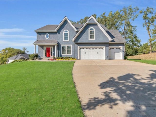 10118  River Hills Drive, Parkville, MO 64152 | MLS#2513786