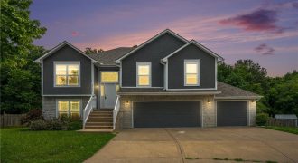 2304  Woodland Circle, Kearney, MO 64060 | MLS#2497920