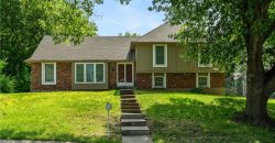 10315 NW Mirror Lake Drive, Parkville, MO 64152 | MLS#2496698