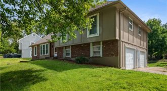 10315 NW Mirror Lake Drive, Parkville, MO 64152 | MLS#2496698