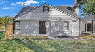 5545 NW Meadowvale Drive, Kansas City, MO 64151 | MLS#2515888