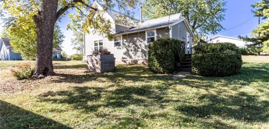 5206  Locust Street, Smithville, MO 64089 | MLS#2513666