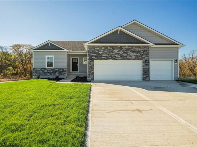 604  Marie Court, Liberty, MO 64068 | MLS#2517995