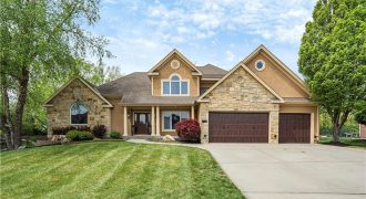 10102  River Hills Drive, Parkville, MO 64152 | MLS#2518092