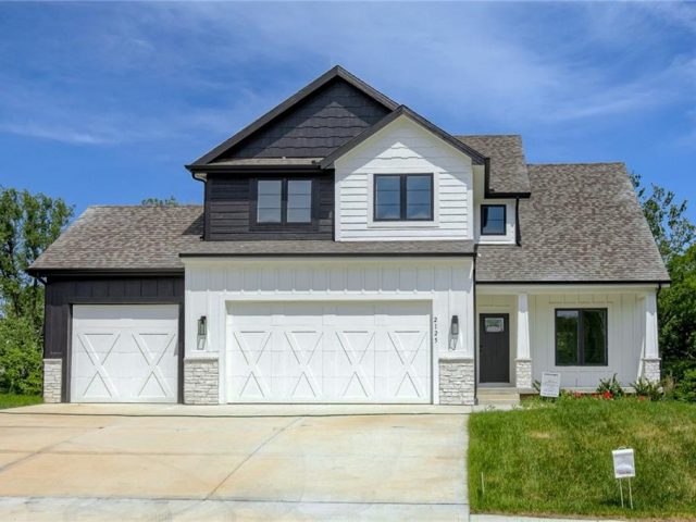 907  Meadowbrook Lane, Kearney, MO 64060 | MLS#2464534