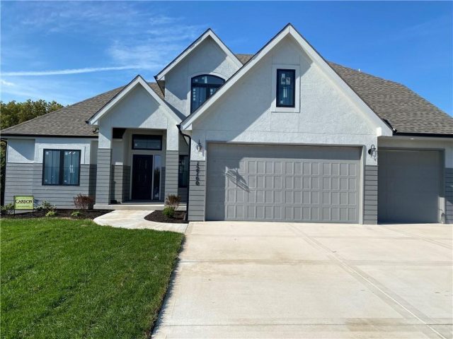 12740  Champanel Way, Platte City, MO 64079 | MLS#2483248