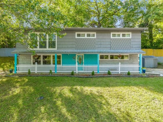 1477  Spruce Avenue, Liberty, MO 64068 | MLS#2513673