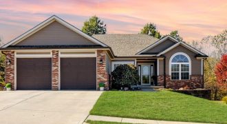 1604  Lauren Lane, Kearney, MO 64060 | MLS#2517564