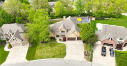 10102  River Hills Drive, Parkville, MO 64152 | MLS#2518092