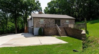 535 N Lightburne Street, Liberty, MO 64068 | MLS#2502181