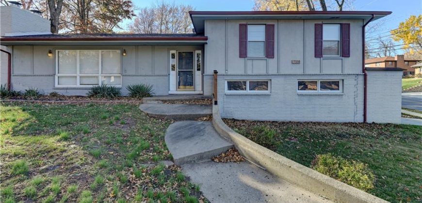 7530 N Wayne Avenue, Gladstone, MO 64118 | MLS#2521370