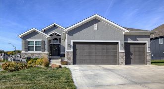 5758  Russet Road, Parkville, MO 64152 | MLS#2516326