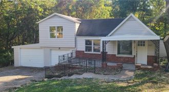 2407 NE 37th Terrace, Kansas City, MO 64116 | MLS#2516028