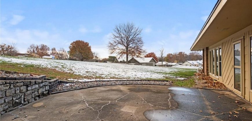 7329 NW Katie Circle, Parkville, MO 64152 | MLS#2521193