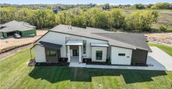 7460 NW Pampas Lane, Parkville, MO 64152 | MLS#2505513