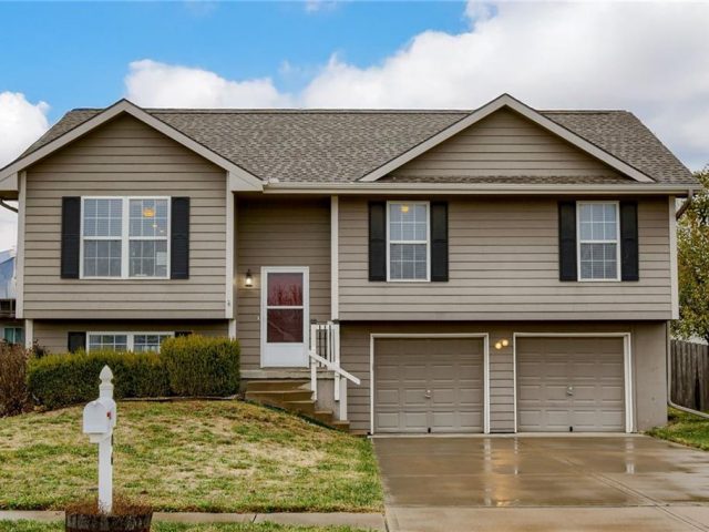 1106  Coneflower Street, Smithville, MO 64089 | MLS#2518656