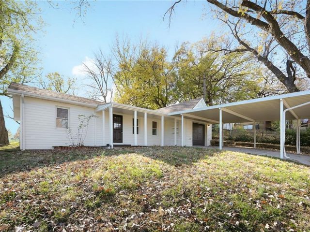 3946  Prather Road, Kansas City, MO 64116 | MLS#2519111