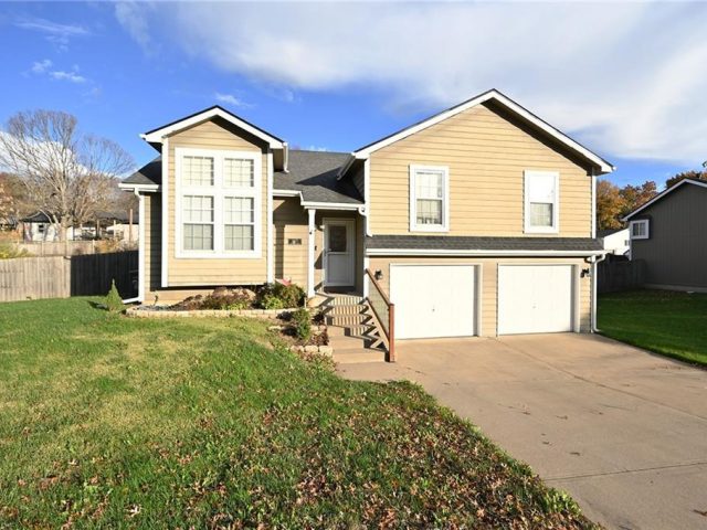 1705  Todd Street, Platte City, MO 64079 | MLS#2520433