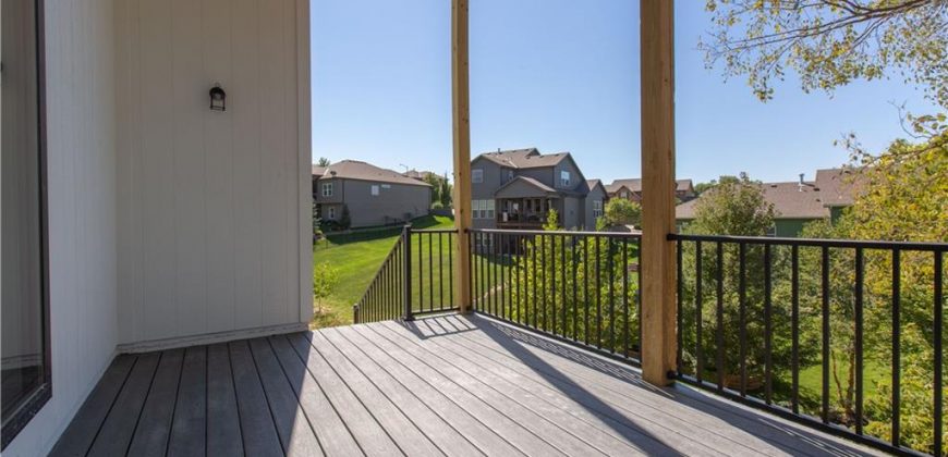 9871  Promenade Drive, Parkville, MO 64152 | MLS#2400177