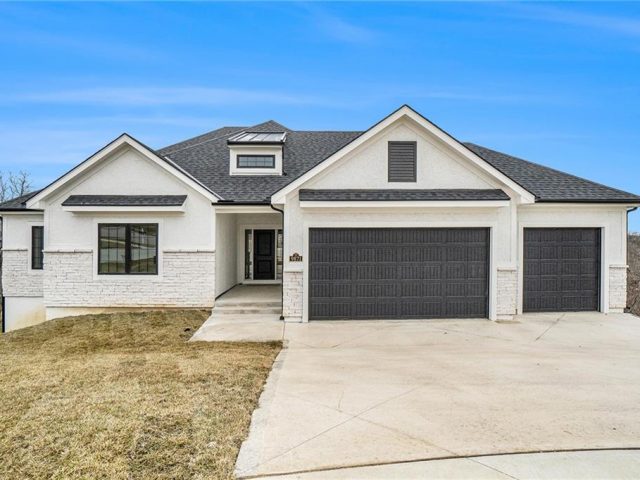 9871  Promenade Drive, Parkville, MO 64152 | MLS#2400177