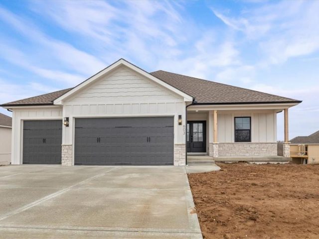 708  Apache Court, Smithville, MO 64089 | MLS#2478819