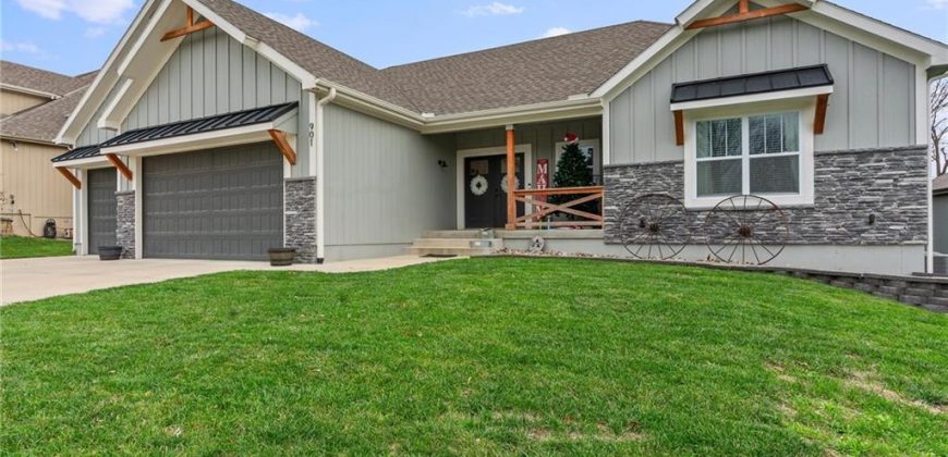 901  FOXGLOVE Lane, Kearney, MO 64060 | MLS#2520267