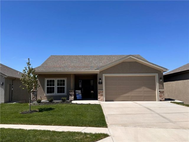 2118  Greenfield Point, Kearney, MO 64060 | MLS#2351326