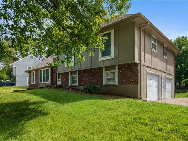 10315 NW Mirror Lake Drive, Parkville, MO 64152 | MLS#2496698